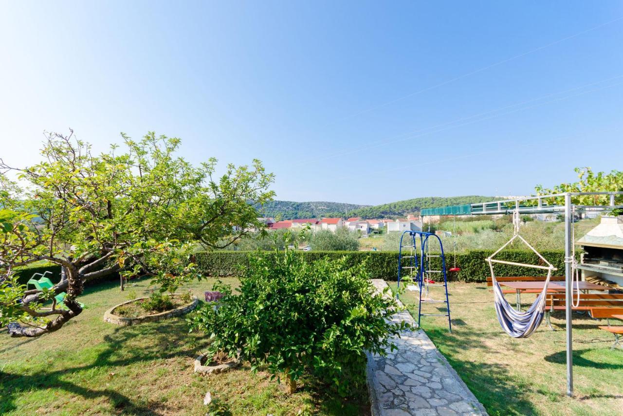 Apartments Danica Лопар Екстериор снимка