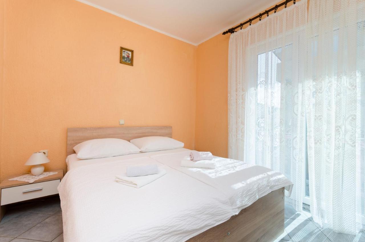 Apartments Danica Лопар Екстериор снимка