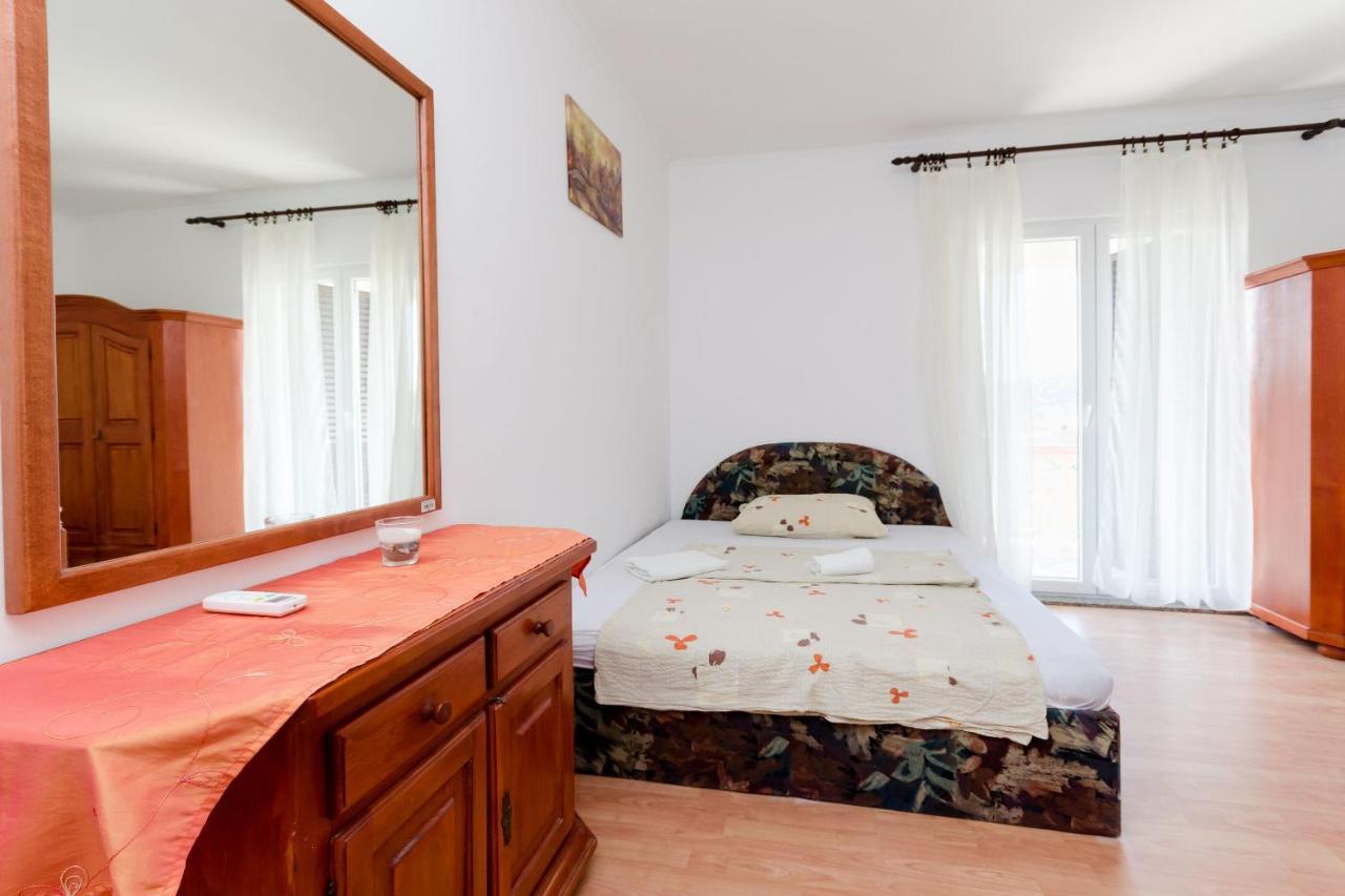 Apartments Danica Лопар Екстериор снимка