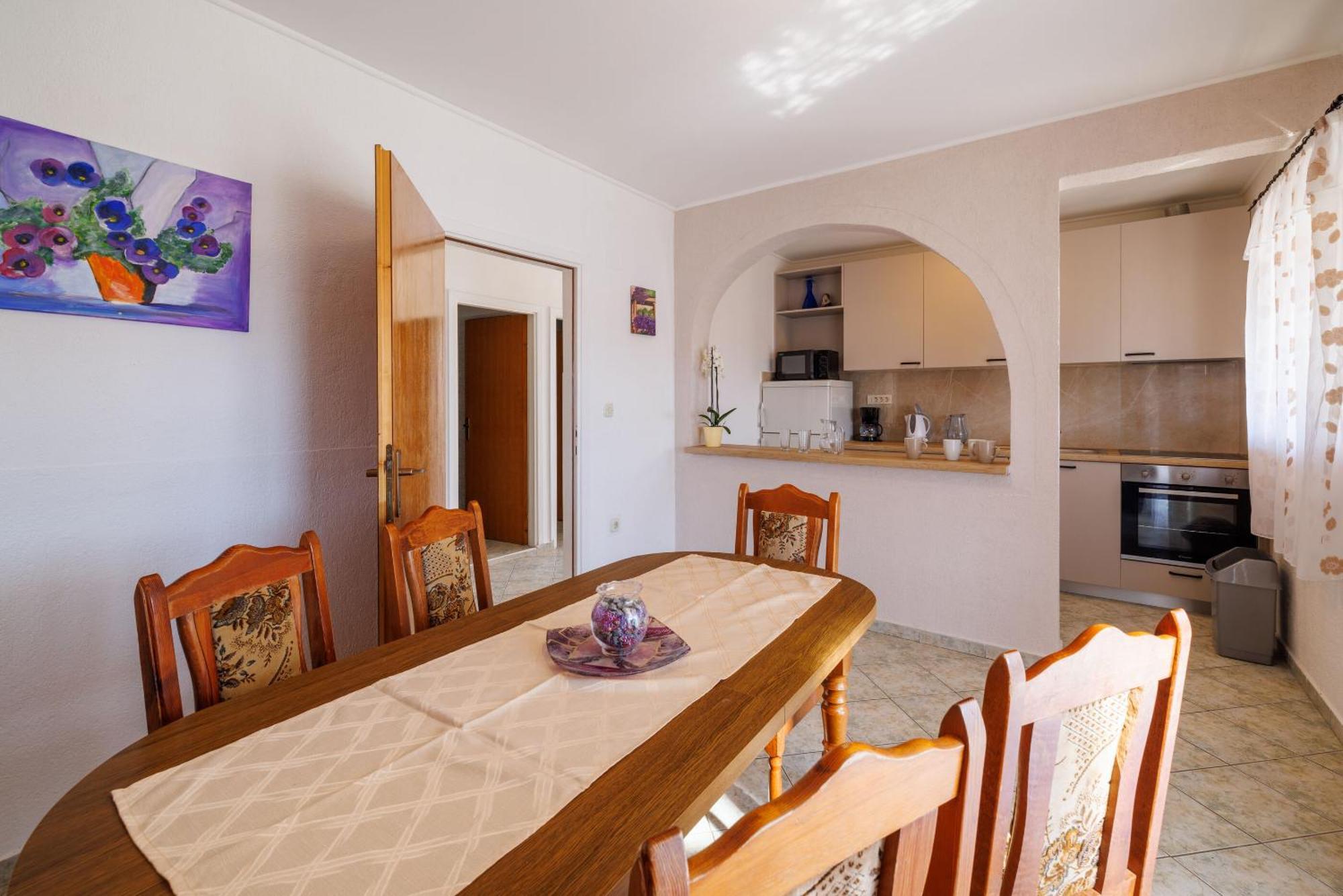 Apartments Danica Лопар Екстериор снимка