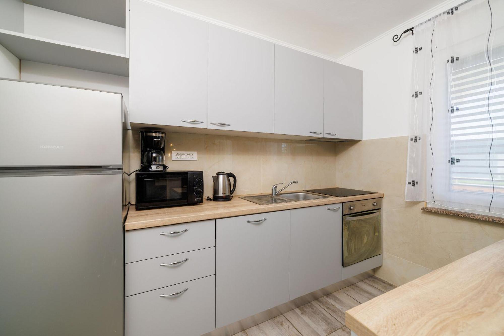 Apartments Danica Лопар Екстериор снимка