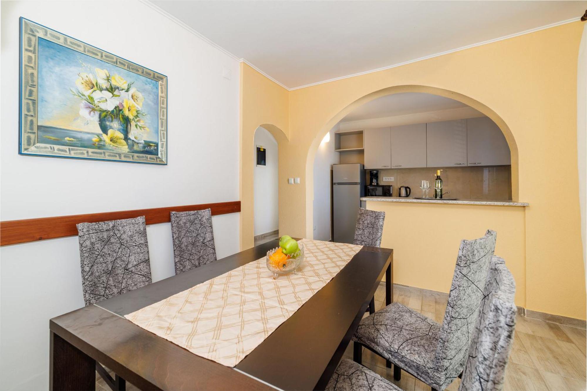 Apartments Danica Лопар Екстериор снимка