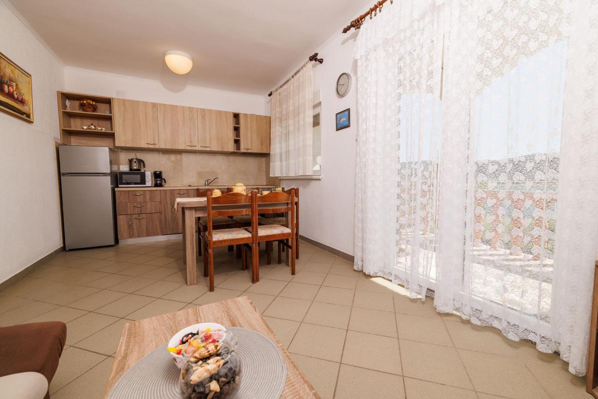 Apartments Danica Лопар Екстериор снимка